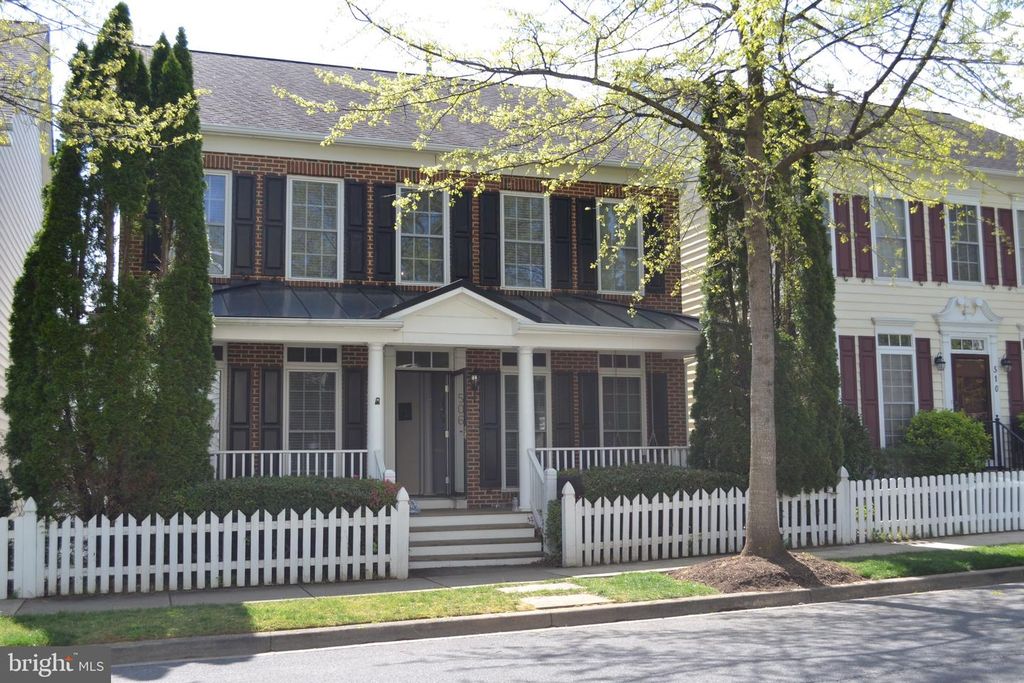 Image 1 of property listing at 506 LEANING OAK ST, Gaithersburg, MD 20878