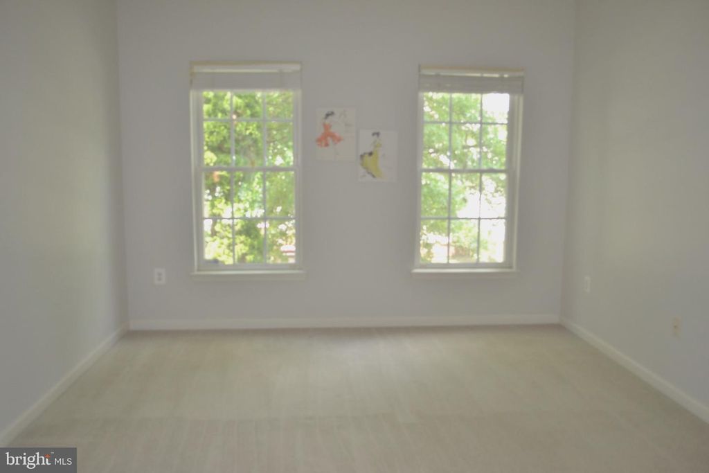 Image 26 of property listing at 506 LEANING OAK ST, Gaithersburg, MD 20878
