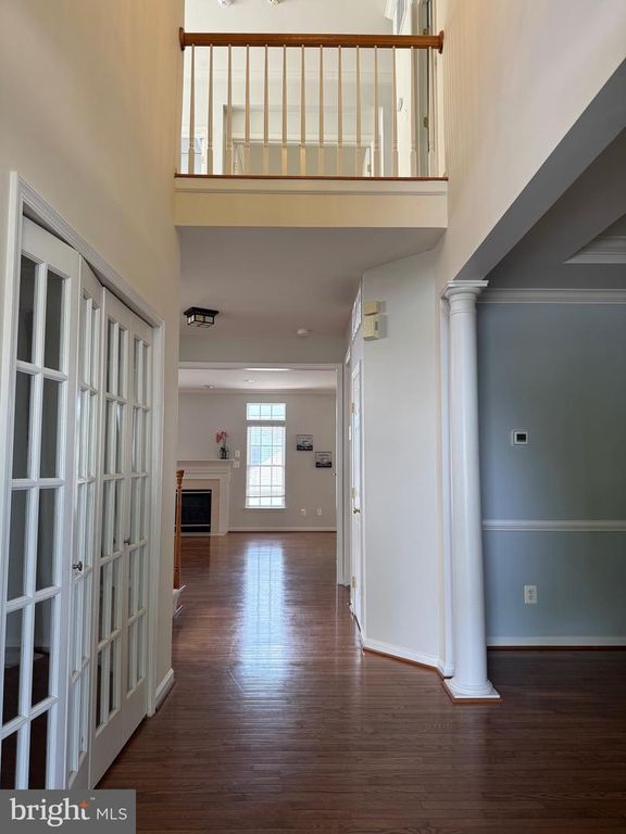 Image 3 of property listing at 506 LEANING OAK ST, Gaithersburg, MD 20878
