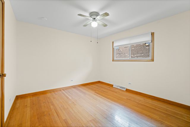 421 N Elm Street, Itasca, IL 60143