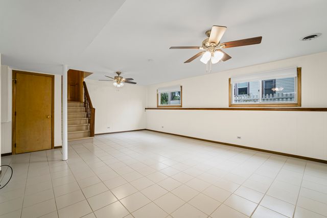 421 N Elm Street, Itasca, IL 60143