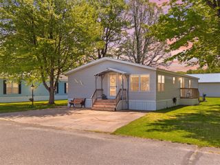 166 Aspen Street, Cedar Springs, MI 49319