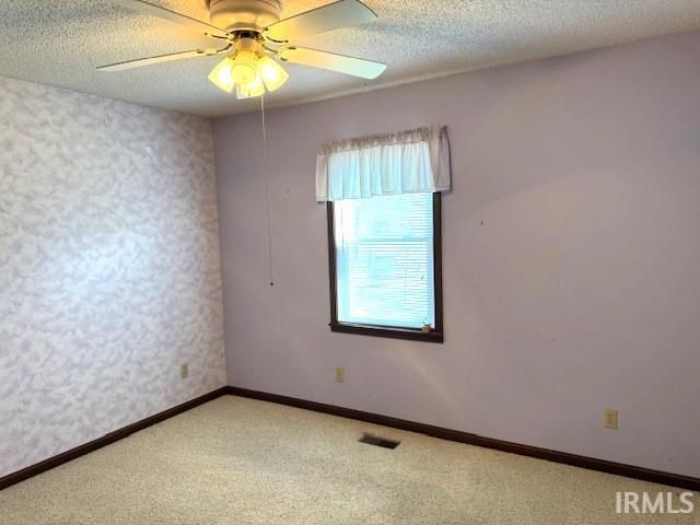 6016 Sarabeth Lane, Evansville, IN 47712