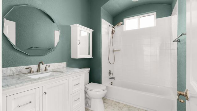 2608 Moreno ST, Austin, TX 78723