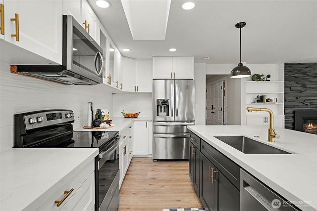 3414 166th Place SW, Lynnwood, WA 98037