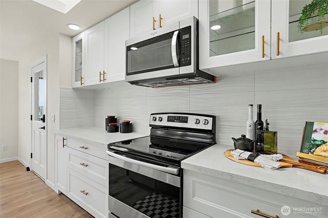 3414 166th Place SW, Lynnwood, WA 98037