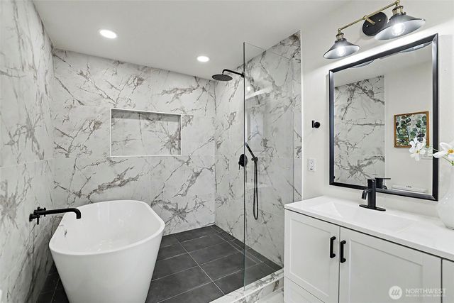 3414 166th Place SW, Lynnwood, WA 98037