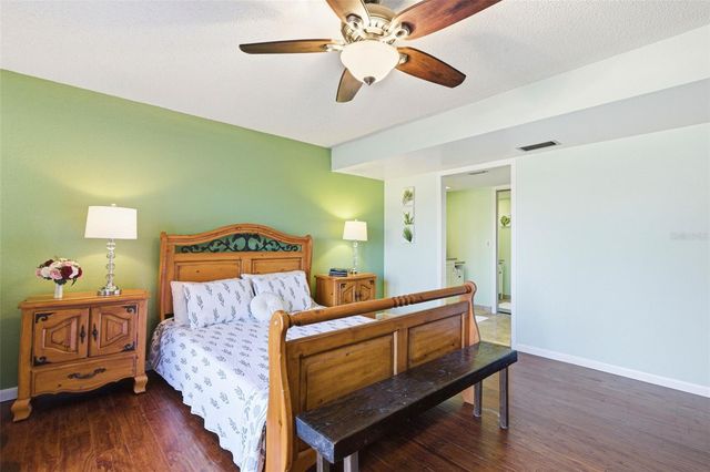 847 HILLSIDE DRIVE, Palm Harbor, FL 34683