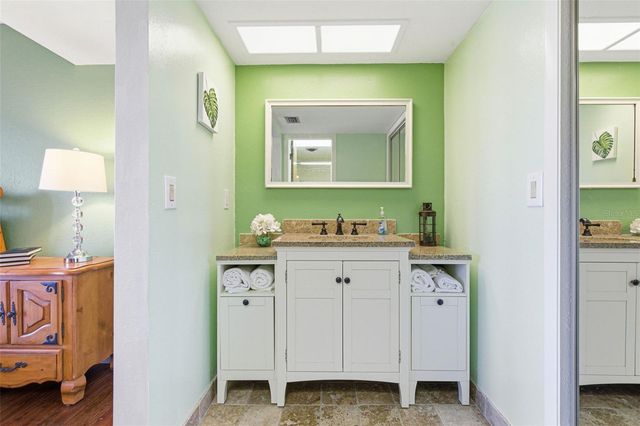 847 HILLSIDE DRIVE, Palm Harbor, FL 34683