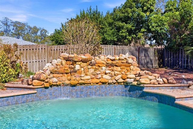 847 HILLSIDE DRIVE, Palm Harbor, FL 34683