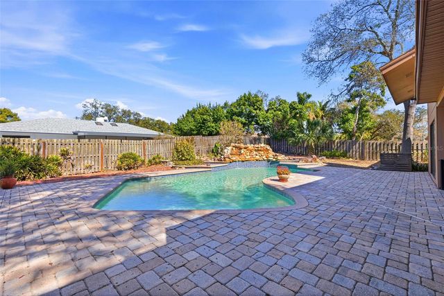 847 HILLSIDE DRIVE, Palm Harbor, FL 34683