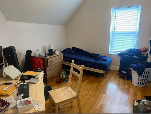 44 Mozart St 3, Boston, MA 02130