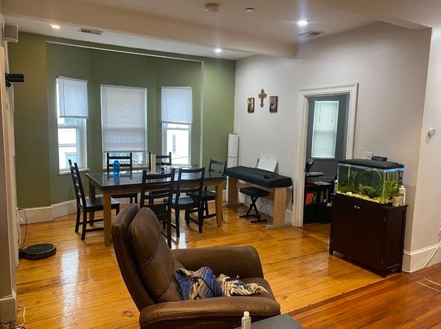 44 Mozart St 3, Boston, MA 02130