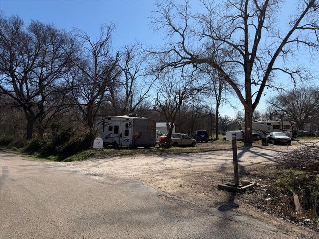 4300 County Road 805B, Cleburne, TX 76031