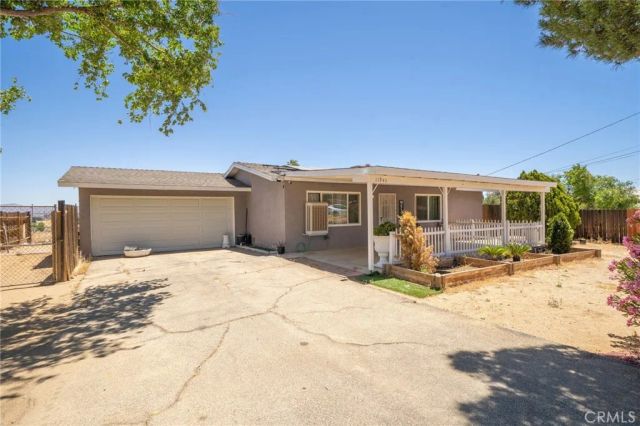11945 Bornite Avenue, Hesperia, CA 92345