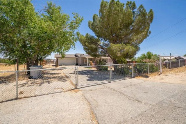 11945 Bornite Avenue, Hesperia, CA 92345
