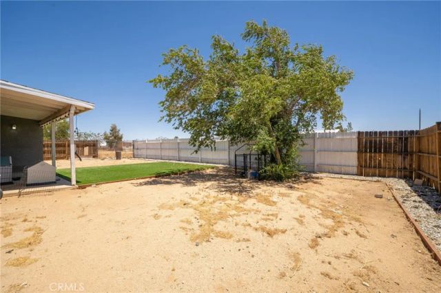 11945 Bornite Avenue, Hesperia, CA 92345