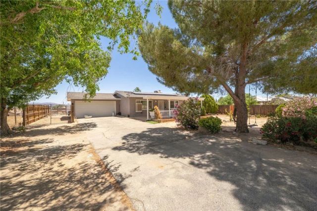 11945 Bornite Avenue, Hesperia, CA 92345