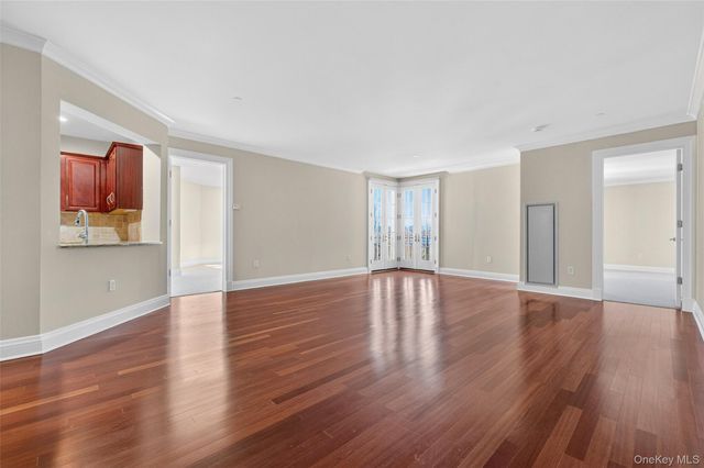 319 Trump Park, Shrub Oak, NY 10588