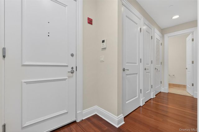 319 Trump Park, Shrub Oak, NY 10588