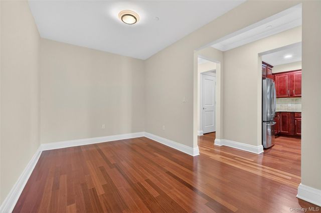 319 Trump Park, Shrub Oak, NY 10588