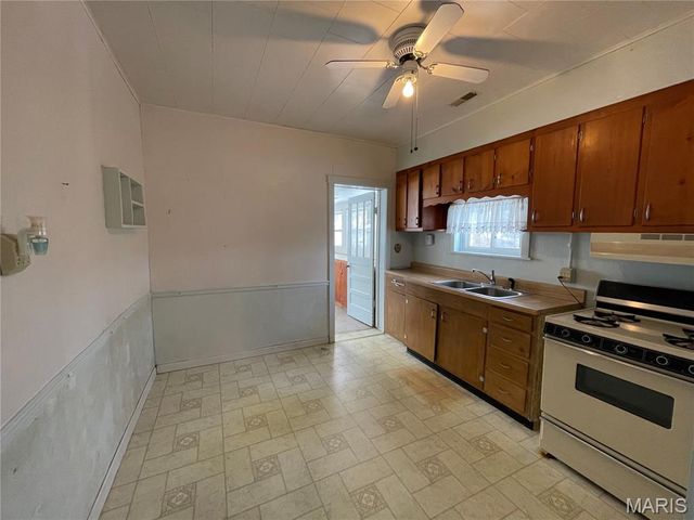 606 Ball Street, Wentzville, MO 63385