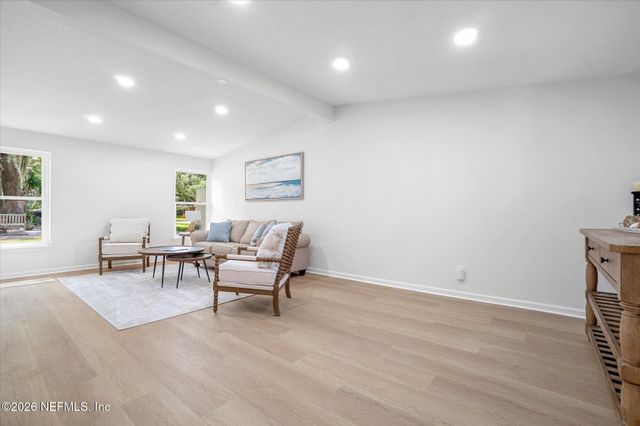 1124 NANTUCKET Avenue, Jacksonville, FL 32233