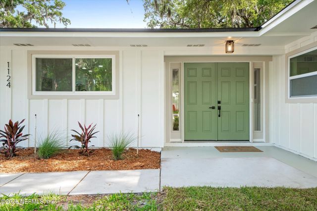 1124 NANTUCKET Avenue, Jacksonville, FL 32233