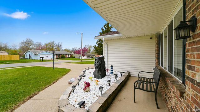 7735 Newlin Drive, Fort Wayne, IN 46816