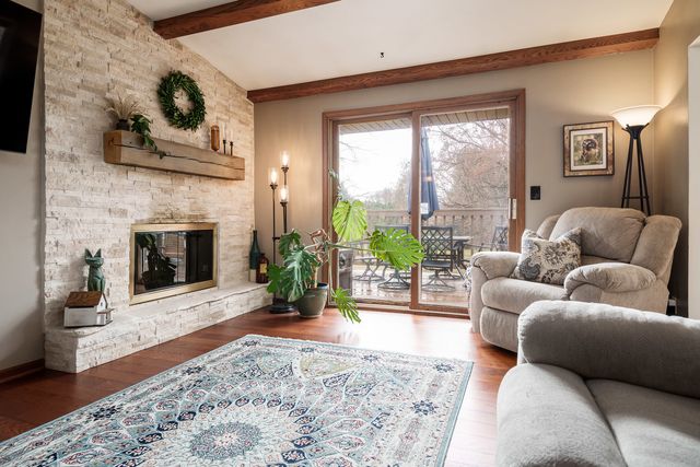 1570 FEATHERSTONE Boulevard, Rockford, IL 61107