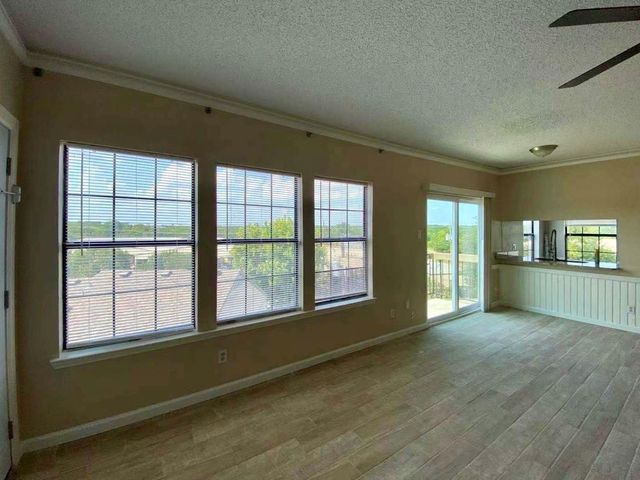 8750 Park Lane C-136, Dallas, TX 75231