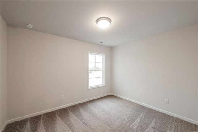 106 Windmill Court, Calhoun, GA 30701