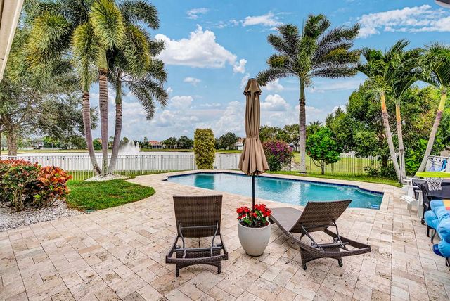 8655 Tally Ho Lane, West Palm Beach, FL 33411