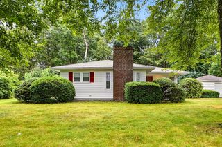 6 Charles St, Wayland, MA 01778