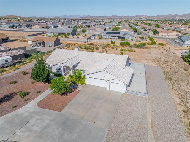 2199 Seneca Street, Kingman, AZ 86401