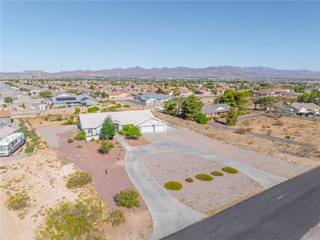 2199 Seneca Street, Kingman, AZ 86401