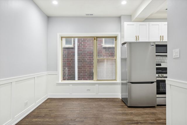 4212 S King Drive 2E, Chicago, IL 60653