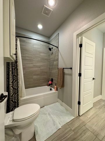 2979 W Sauter Lane, Fayetteville, AR 72704