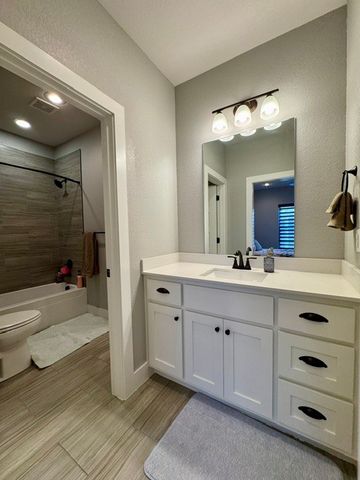 2979 W Sauter Lane, Fayetteville, AR 72704