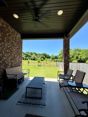 2979 W Sauter Lane, Fayetteville, AR 72704