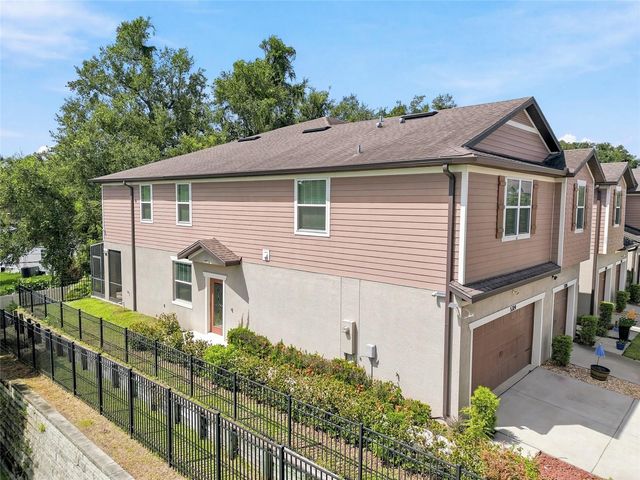 5304 SYLVESTER LOOP, Tampa, FL 33610