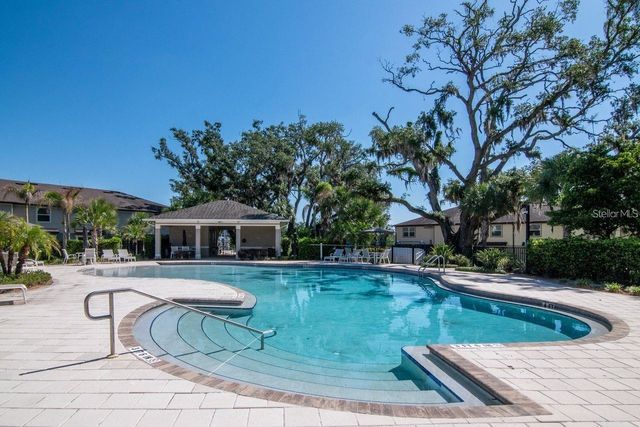 5304 SYLVESTER LOOP, Tampa, FL 33610