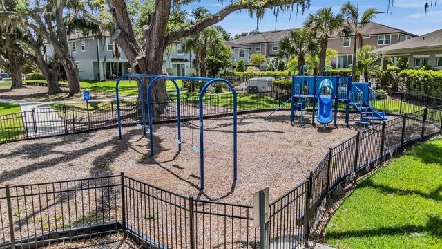 5304 SYLVESTER LOOP, Tampa, FL 33610