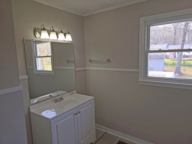 1500 Washington Avenue, Etowah, TN 37331