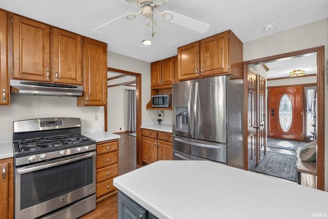 55828 Nursery Avenue, Mishawaka, IN 46545