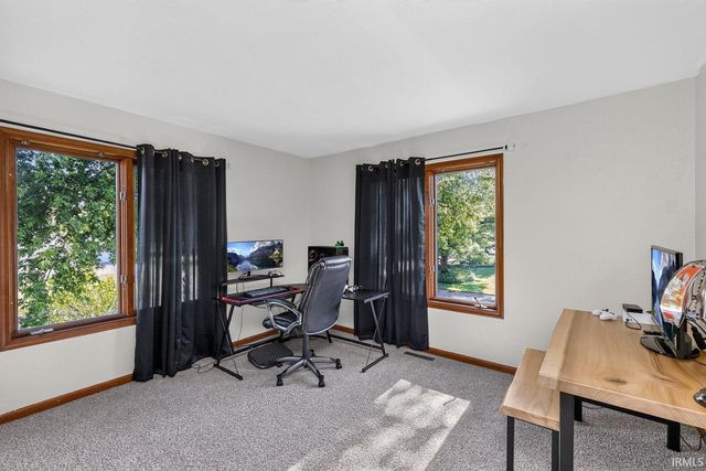 55828 Nursery Avenue, Mishawaka, IN 46545