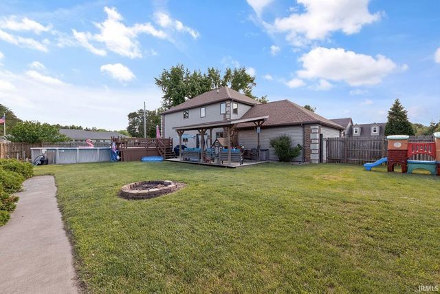 55828 Nursery Avenue, Mishawaka, IN 46545