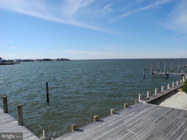 24 MAIDEN LN, Harvey Cedars, NJ 08008