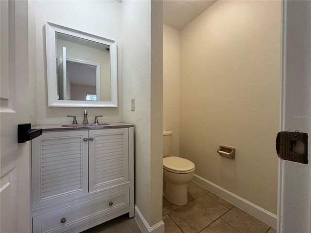 8434 NW 2ND STREET, Ocala, FL 34482