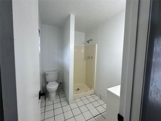 8434 NW 2ND STREET, Ocala, FL 34482